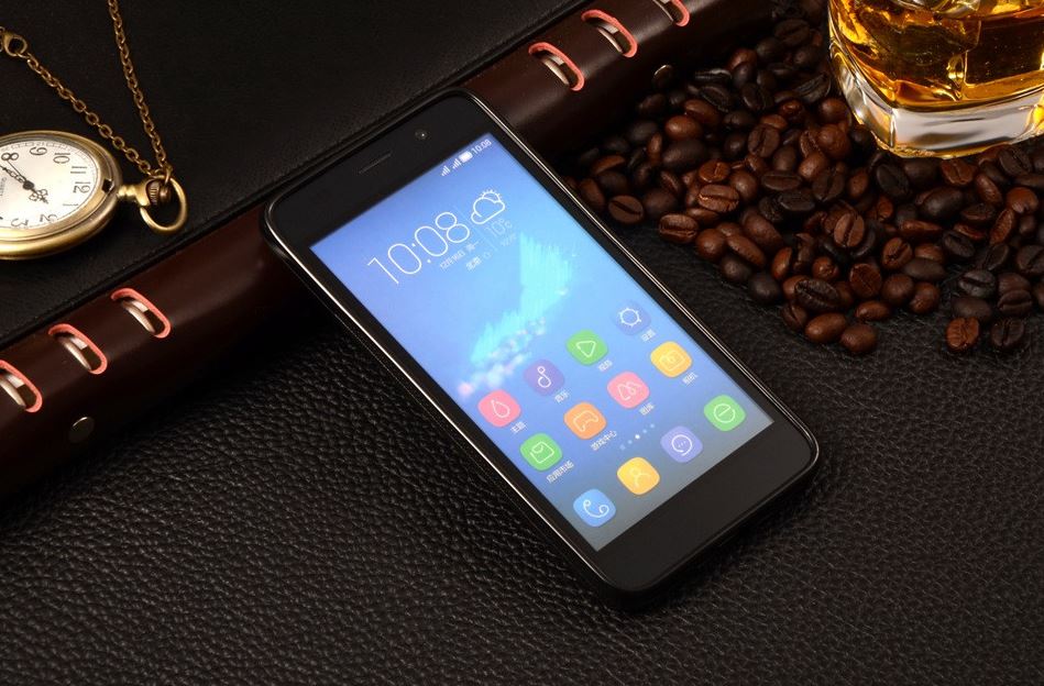 OEM Mobilskal till Huawei Y6II - Svart