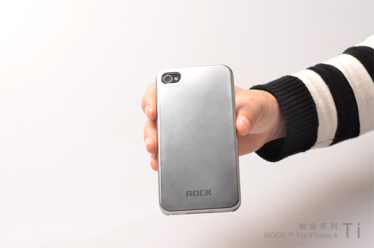 ROCK Rock Titanium skal till Apple iPhone 4 (Silver) + HD Skärmskydd