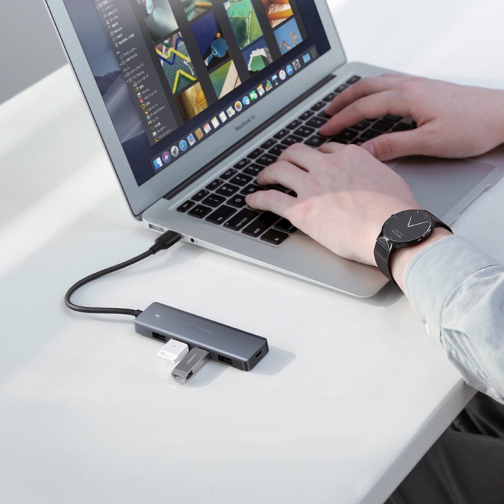 UTGATT1 UGreen USB 4x USB 3.2 Gen 1 HUB micro USB strömport Grå