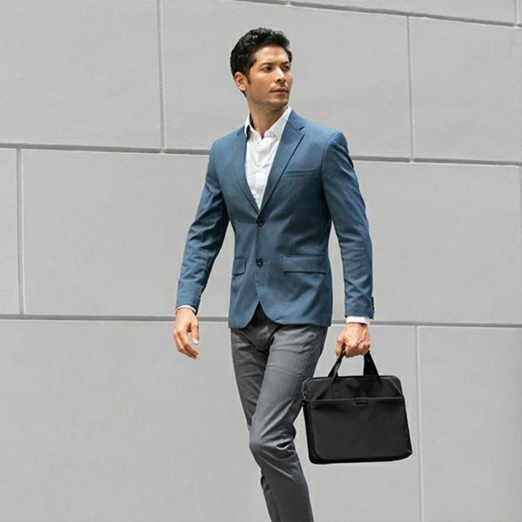 UNIQ UNIQ Datorfodral 16'' Torba Stockholm - Abyss Blå