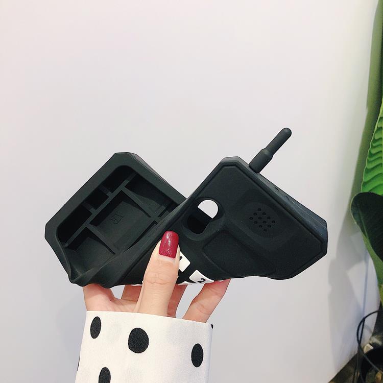 OEM Retro Skal iPhone 11 - Svart