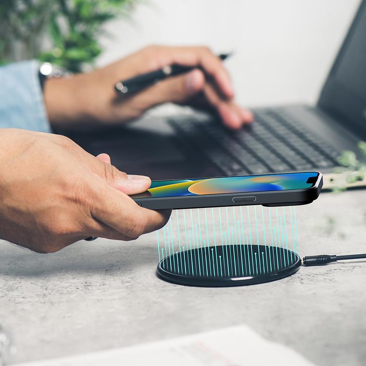 Dux Ducis Dux Ducis iPhone 14 Plus Skal Fino Nylon - Svart