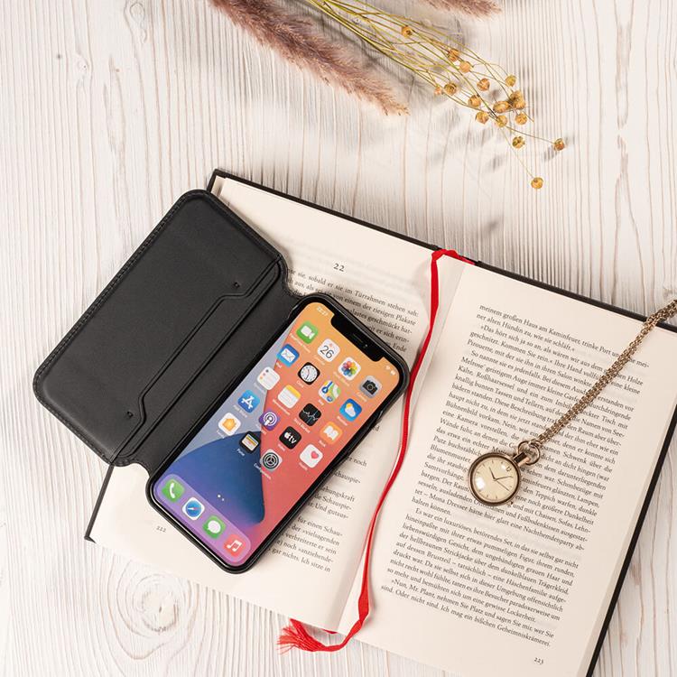 Hama Hama MagLine Fodral iPhone 13 Pro - Svart