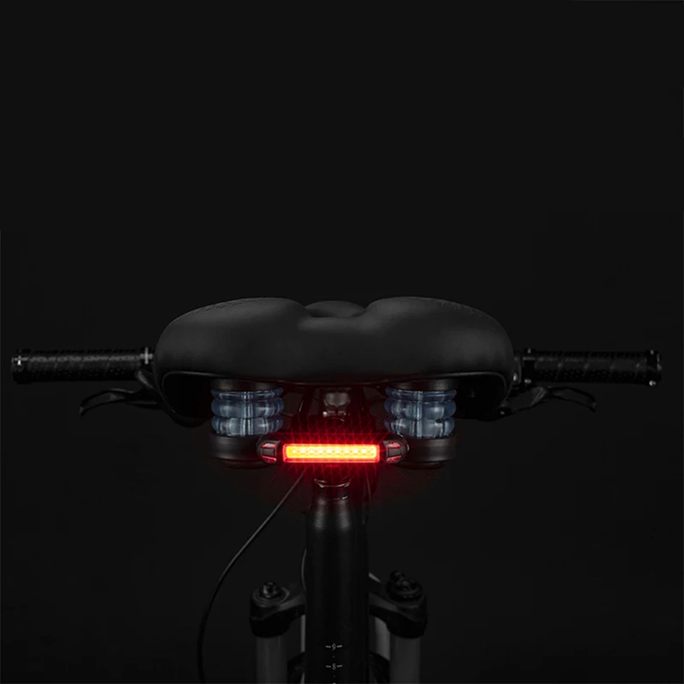 Rockbros Rockbros MTB Cykelsadel + lampa - Svart