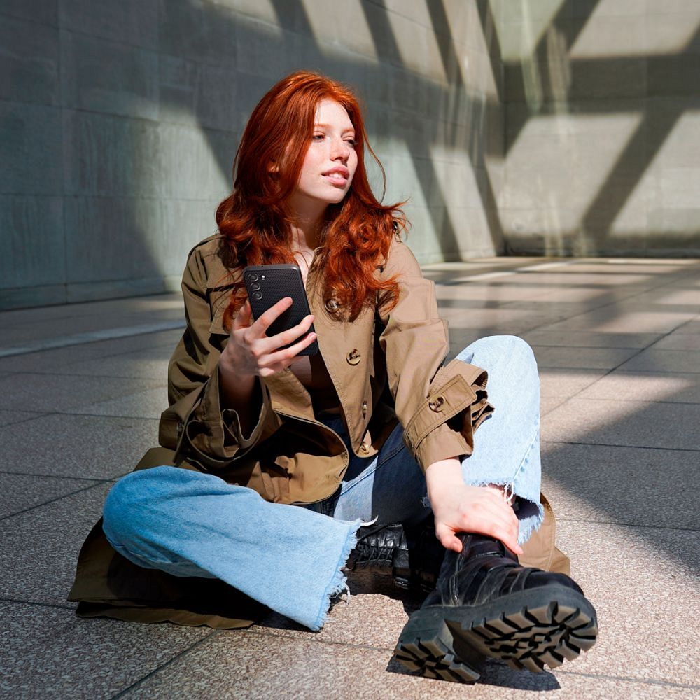 Spigen Spigen Liquid Air skal för Samsung S23 mattsvart